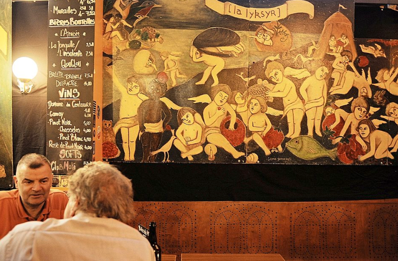 La Bretelle, bar associatif, 40 ans,Tribune de Genève, 26 novembre 2019, fresque, festif